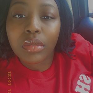 Meet your Posher, Shakita